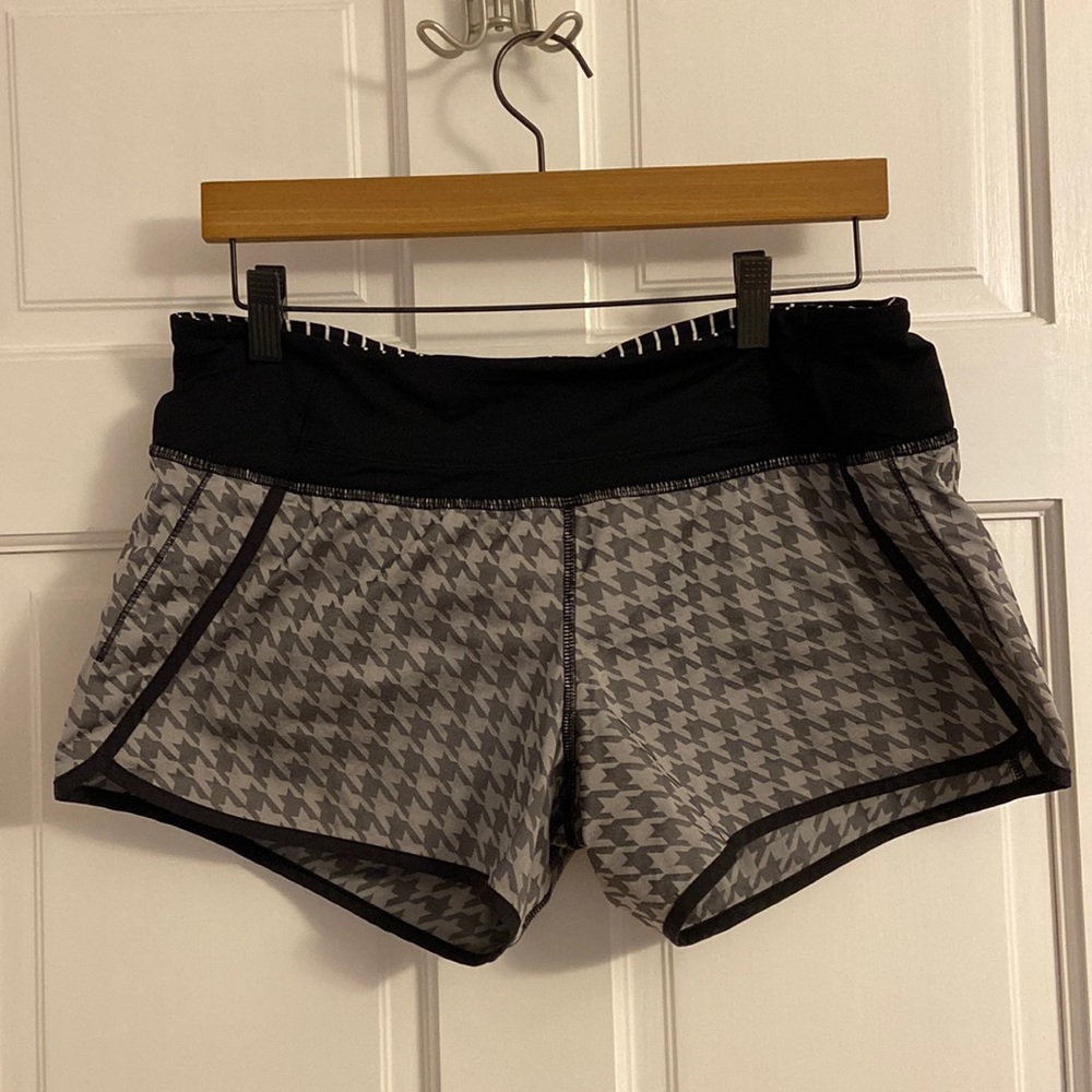 Lululemon Run Times Speed Shorts, Houndstooth